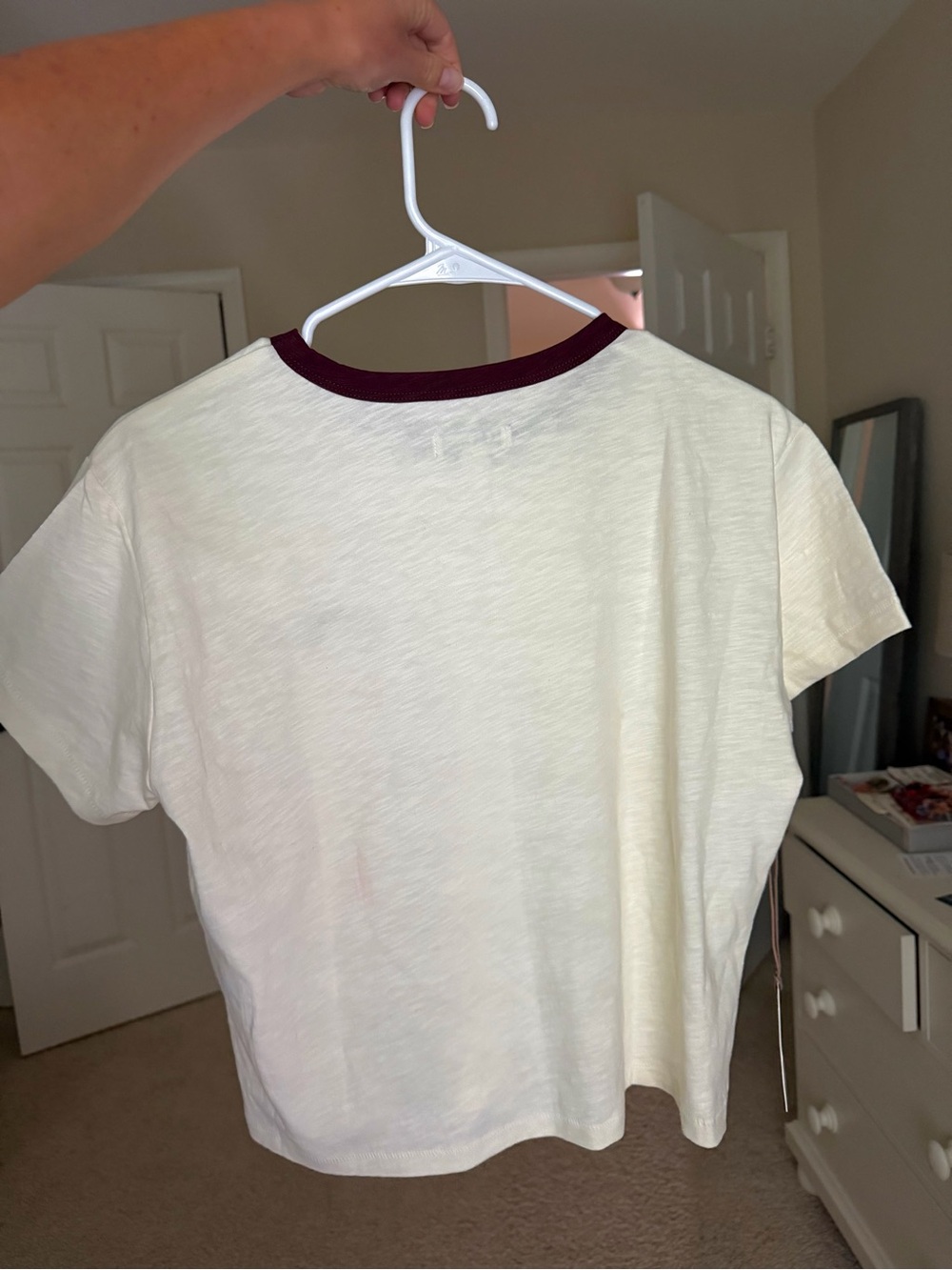 Tecovas Cream Short Sleeve Tee with Burgundy Trim - Picture 2 of 2
